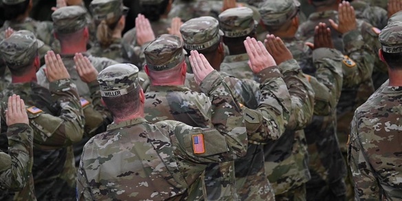 Wsj: 'Usa verso i 17.000 soldati in Medio Oriente, pronti per l'Iran'