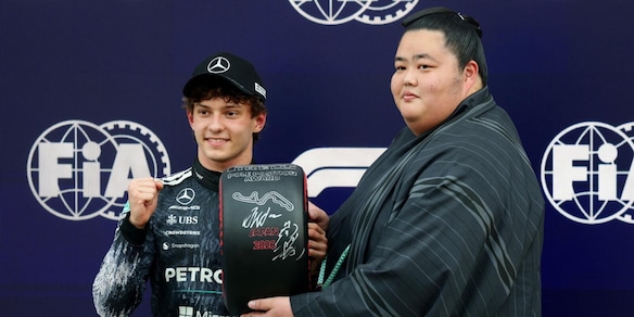 Kimi Antonelli conquista la pole in Giappone: Mercedes domina, Ferrari dietro