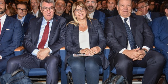 Primo maggio per 'lavoro dignitoso', Landini, Fumarola e Bombardieri a Marghera