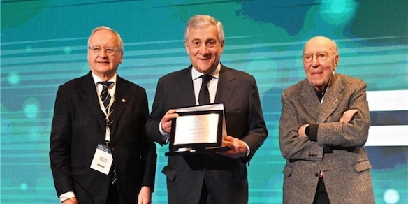 Tajani: "La medicina sportiva è ricerca e innovazione"