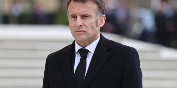 Macron, 'evitare che l'Iraq sia trascinato nell'attuale escalation'