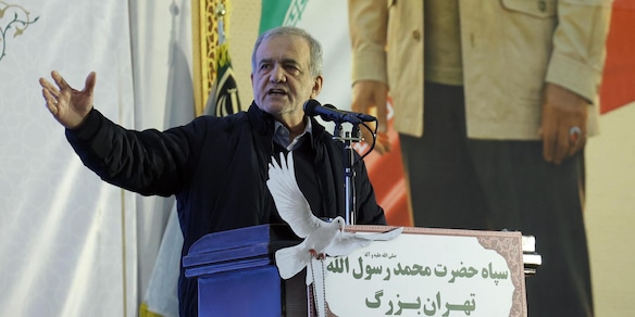 Pezeshkian, 'Usa mettono America al primo posto o agiscono per Israele?'