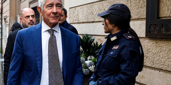 Calcio: Abodi su 4 italiani in campo 'serve norma, se ne parli con UE'