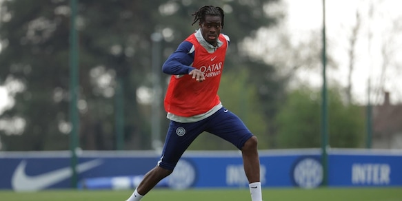 Inter-Roma, Chivu perde Bisseck per un problema muscolare