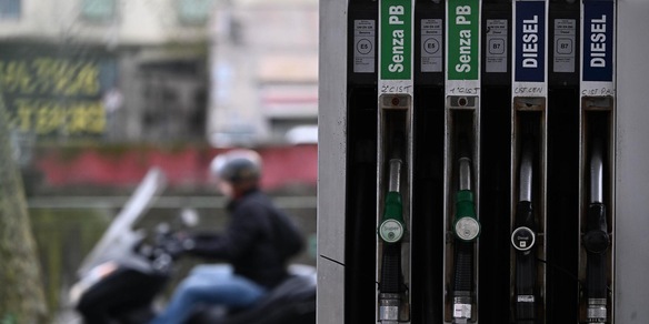 Via libera del Consiglio dei ministri al nuovo decreto carburanti