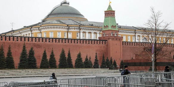 Primo calo in 6 mesi per l'indice Pmi in Russia a 49,5 punti