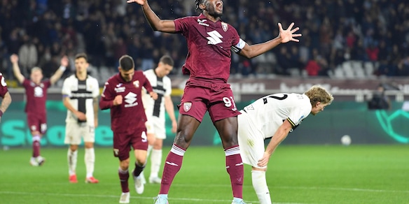 Torino: guai per Zapata, stop per problemi muscolari