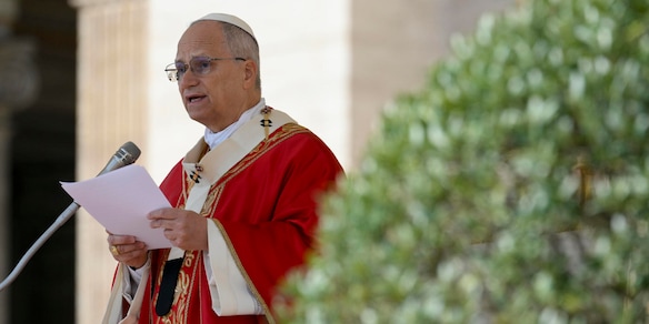 Il Papa, il mondo ferito da guerre e soprusi