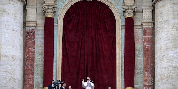 Il Papa annuncia una veglia per la pace l'11 aprile