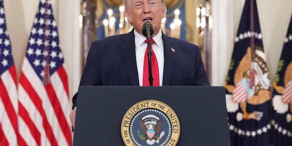 Trump, 'il pilota salvato in Iran è gravemente ferito'