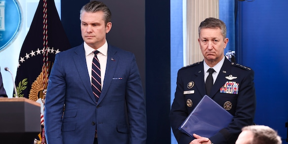 Hegseth, 'oggi il maggior volume di attacchi, domani ancora di più'