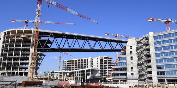 Frena la produzione dell'Eurozona, l'indice Pmi composito a 50,7 punti