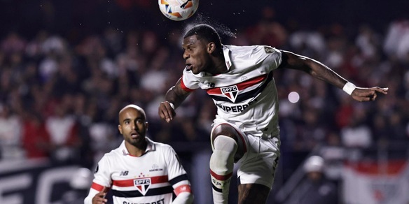 Calcio: giallo in Brasile, sparito il difensore del S.Paolo Arboleda