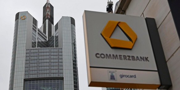 Commerz, 'da Unicredit nessun potenziale di crescita sufficiente'