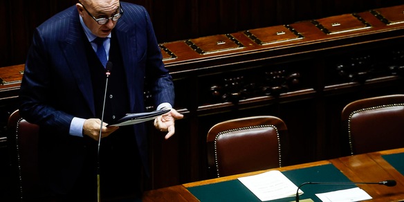 Crosetto, 'sappiamo far rispettare trattati, non siamo in guerra'