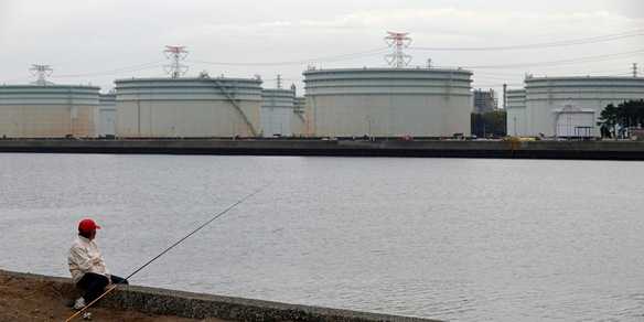 Il prezzo del petrolio vola, +5% a 117 dollari