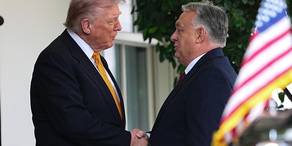 Trump al telefono al comizio di Orban, 'ha fatto un grande lavoro'