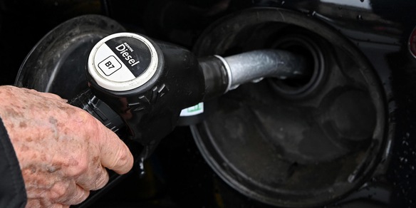 Assoutenti, in autostrada il gasolio speciale sfiora i 3,2 euro al litro