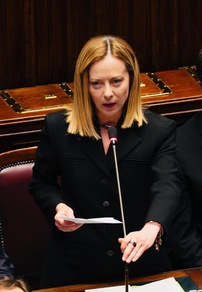Meloni, né dimissioni né rimpasto, il governo c'è e non scappiamo