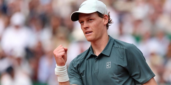 Sinner batte Auger-Aliassime diretta: Jannik vince 6-3, 6-4 ed è in semifinale con Zverev