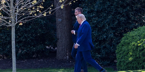 Trump, lo stretto di Hormuz riaprirà abbastanza presto