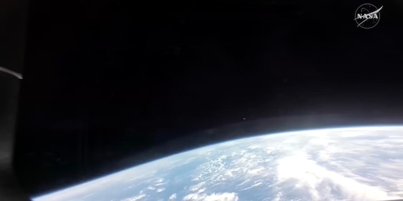 La capsula Orion è ammarata, missione compiuta per Artemis II