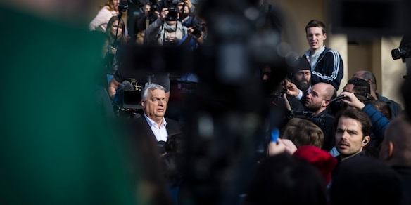 Orban vota, 'sono qui per vincere, la scelta del popolo va rispettata'
