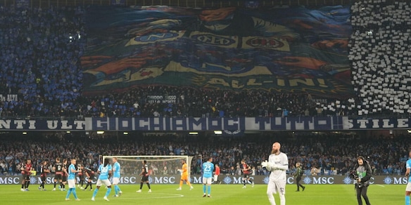 Napoli, un altro sold out: contro la Lazio dell’ex Sarri il Maradona sarà stracolmo