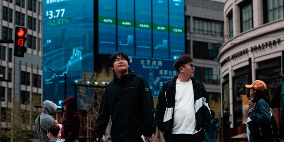 Borsa: Asia poco mossa, future negativi, Tokyo -0,7%