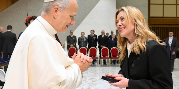 Meloni, inaccettabili le parole di Trump nei confronti del Papa