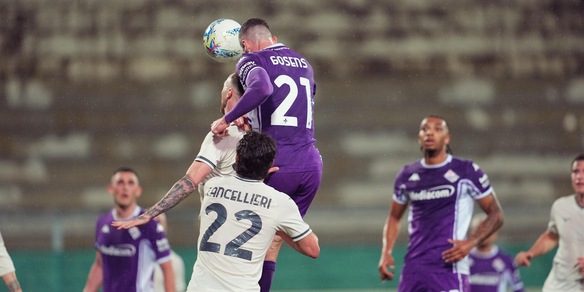 La Fiorentina batte 1-0 la Lazio e allontana la zona retrocessione