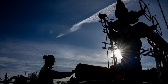 Il gas chiude in forte ribasso sotto i 43 euro al Ttf di Amsterdam