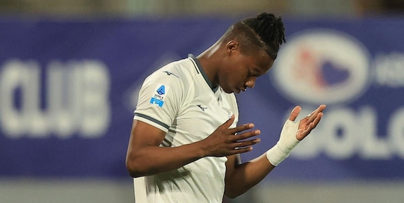 Noslin, che beffa per la Lazio: prima il giallo e poi la multa per la “simulazione” contro la Fiorentina. E la reazione di Sarri...