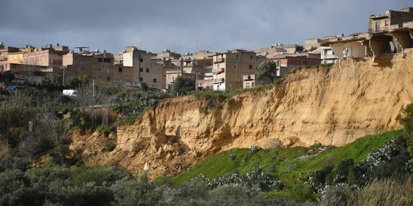 Primi indagati per la frana di Niscemi, iscritti in 13