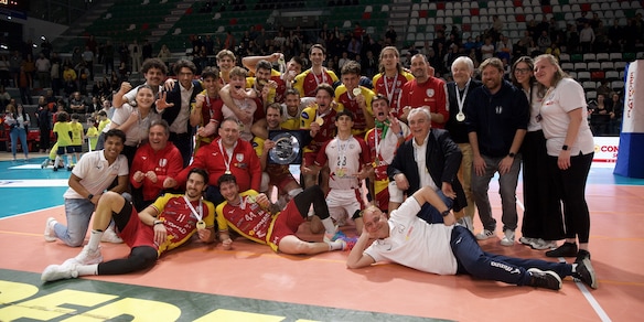 Reggio Emilia batte Reggio Calabria e ritorna in A2