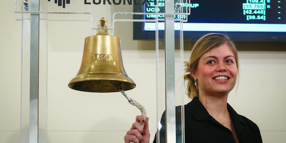 Borsa: Europa poco mossa in apertura, Parigi +0,03%, Londra -0,05%