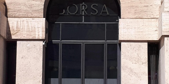 Borsa: Milano allunga il passo (+0,75%), balzo di Mediobanca ed Mps