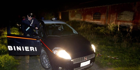 Agguato nella notte, due uomini uccisi a colpi di pistola nel Bergamasco