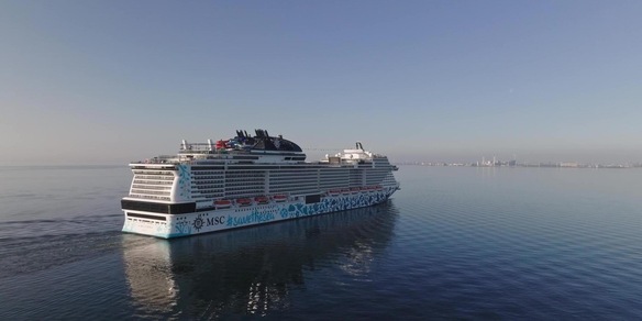 La Msc Euribia sta uscendo dallo stretto di Hormuz