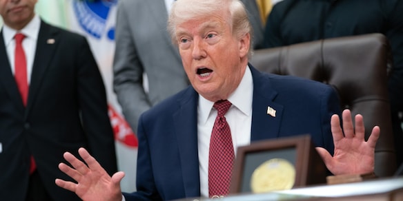 Trump, nave iraniana sotto la custodia Usa, ha cercato di superare il blocco