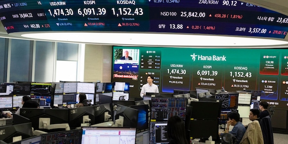 Borsa: l'ottimismo sui colloqui di pace spinge l'Asia