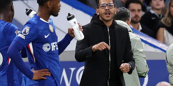 Il Chelsea esonera Rosenior dopo tre mesi e mezzo