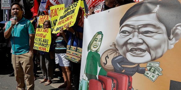 L'ex presidente filippino Duterte sarà processato dalla Cpi