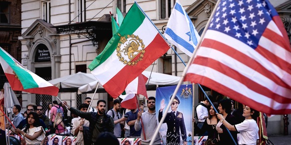 Trump, 'voglio un accordo con l'Iran che duri, non ho fretta'