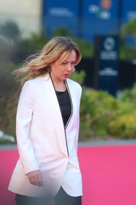 Meloni su Crans-Montana, dalla Svizzera ignobile richiesta, la respingeremo