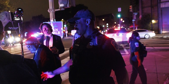 Polizia, 'presto per il movente, aggressore alloggiava nell'hotel del gala'