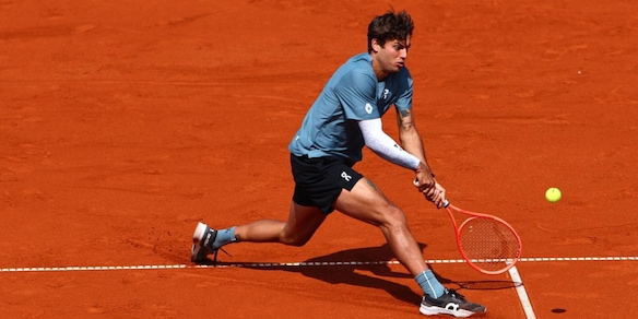 Madrid, Cobolli sbotta per le condizioni del campo: "Altro che terra battuta! Sembra di stare..."