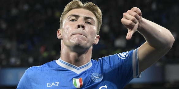 Napoli, Hojlund e il gol non assegnato: protesta social