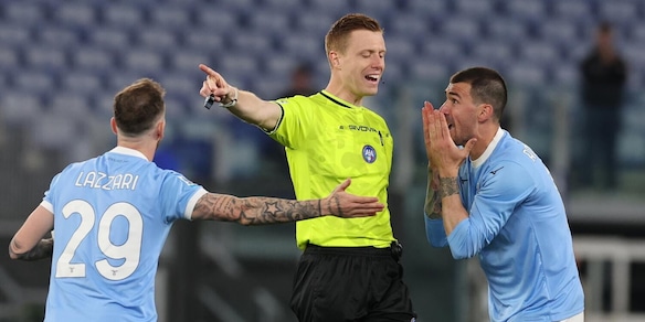 Lazio-Udinese 3-3, la moviola: due gialli dubbi, Bonacina sufficiente
