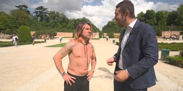 Brocchi "travestito" da Llorente: il siparietto comico con quel caffè con tre pezzi di burro